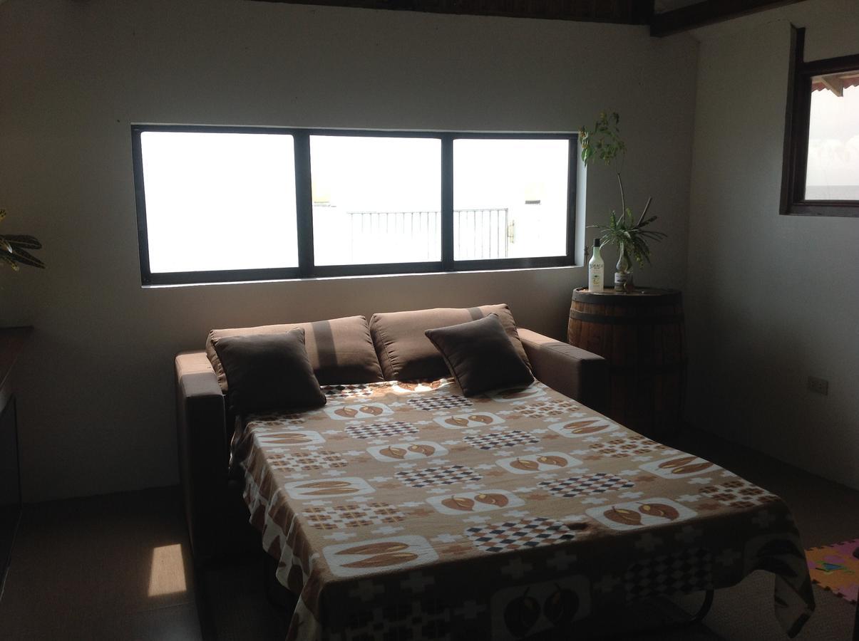 Bamboo Beachhouse Dormitory Garcia Hernandez Экстерьер фото